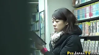 825 fingering porn videos